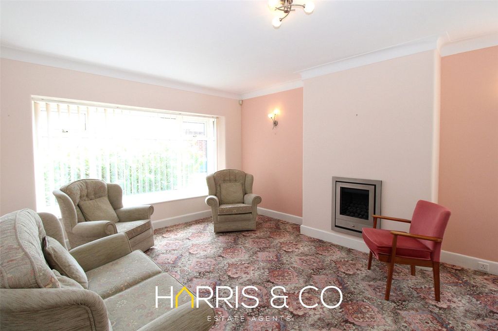 Property photo 3 of 23 Picture No. 22