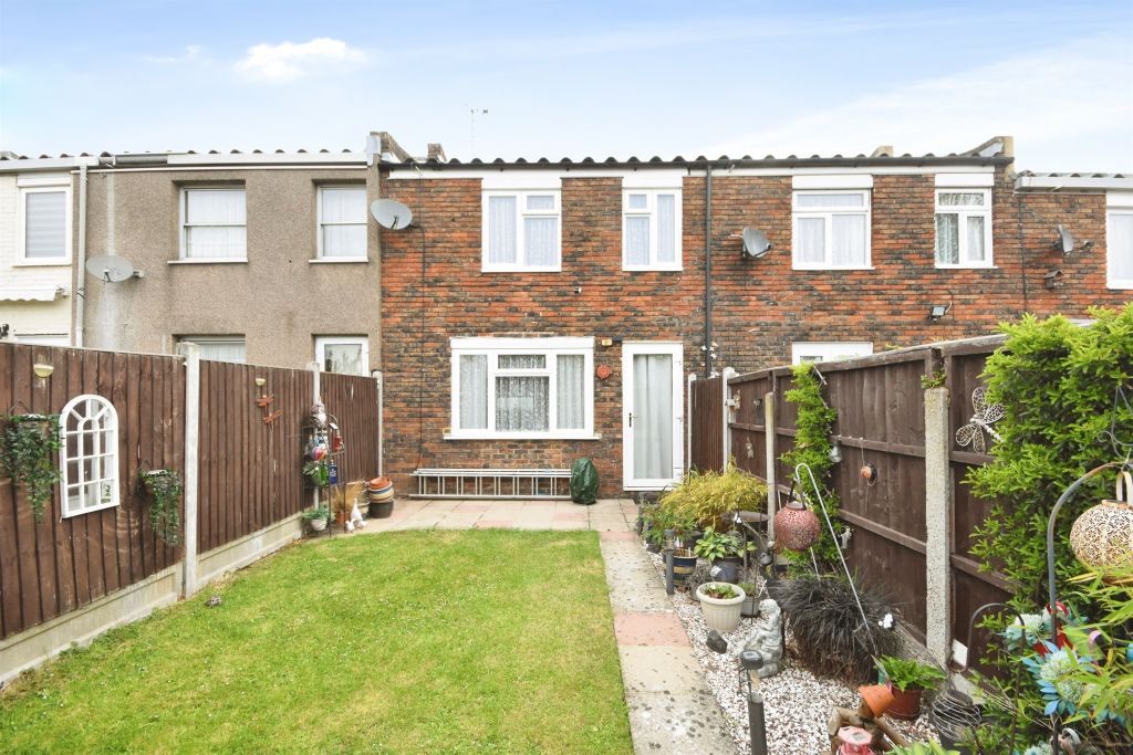 Property photo 3 of 42