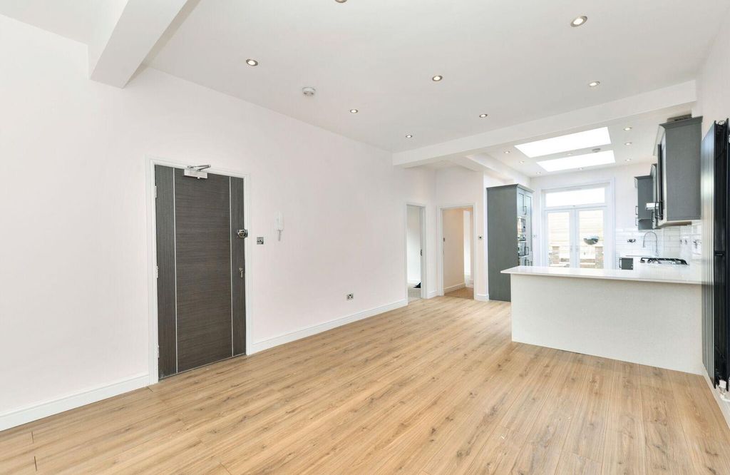 Property photo 2 of 10 Helliwell &amp; Co.