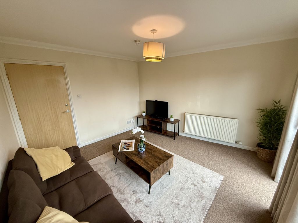 Property photo 3 of 12 Sitting Room