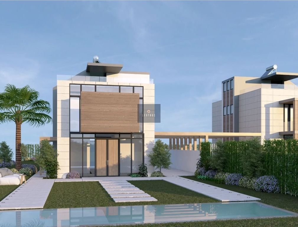 Property photo 2 of 11