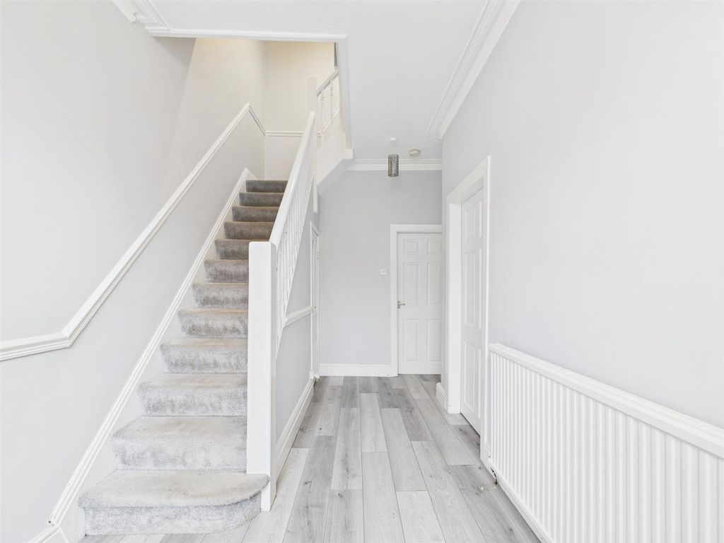 Property photo 2 of 35 Cam03604G0-Pr0227-Still001.Jpg