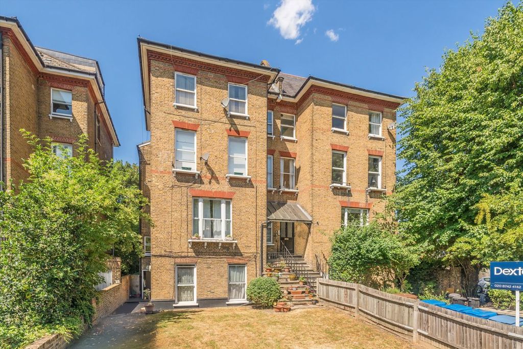 Property photo 1 of 5