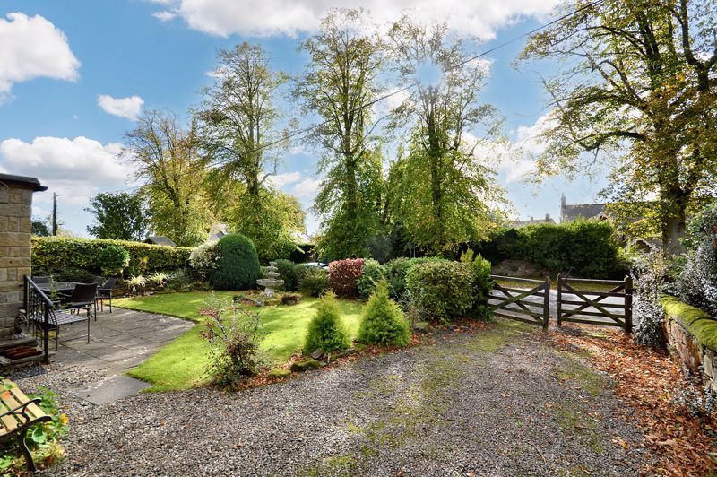 Property photo 2 of 21 Photo 23