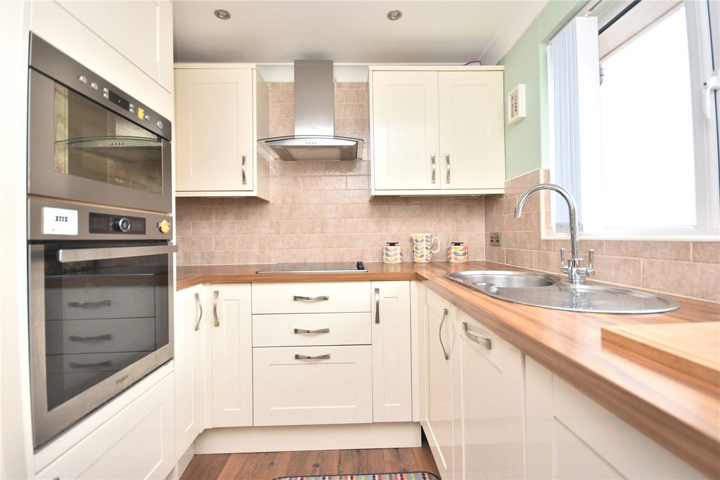 Property photo 3 of 14 Picture No. 13