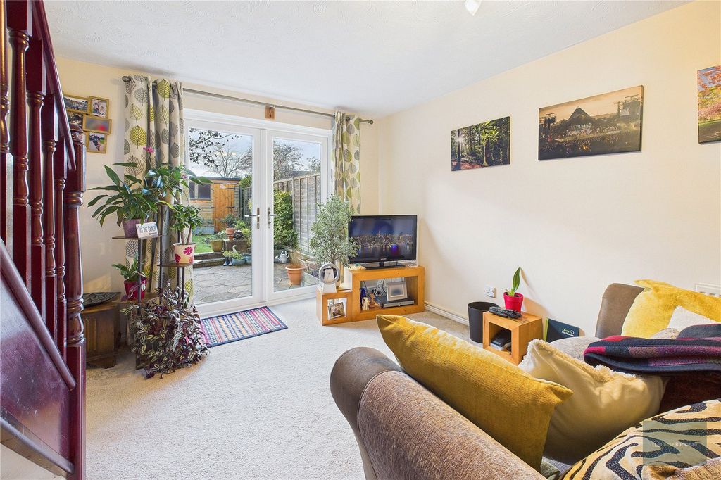 Property photo 3 of 12 Picture No. 15