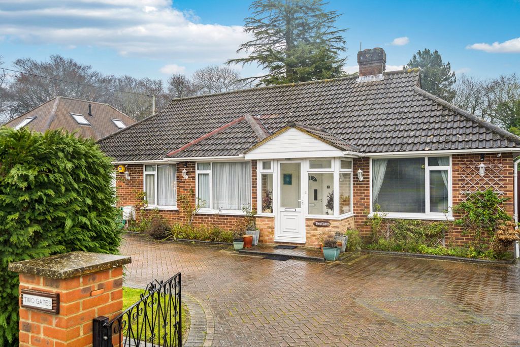 Property photo 2 of 16