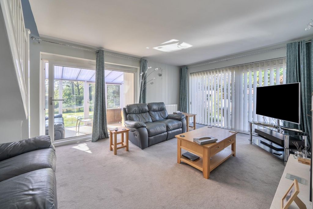 Property photo 2 of 40 1450052-25-69E89A43d66c0.Jpg