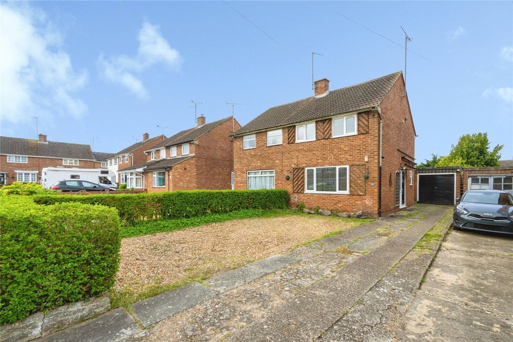 Property photo 1 of 16 Picture No. 11