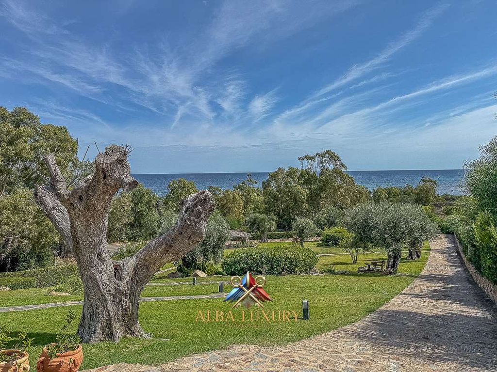 Property photo 2 of 43