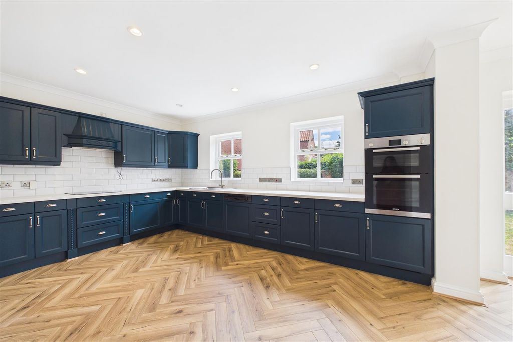 Property photo 3 of 26 Open Plan Kitchen Diner