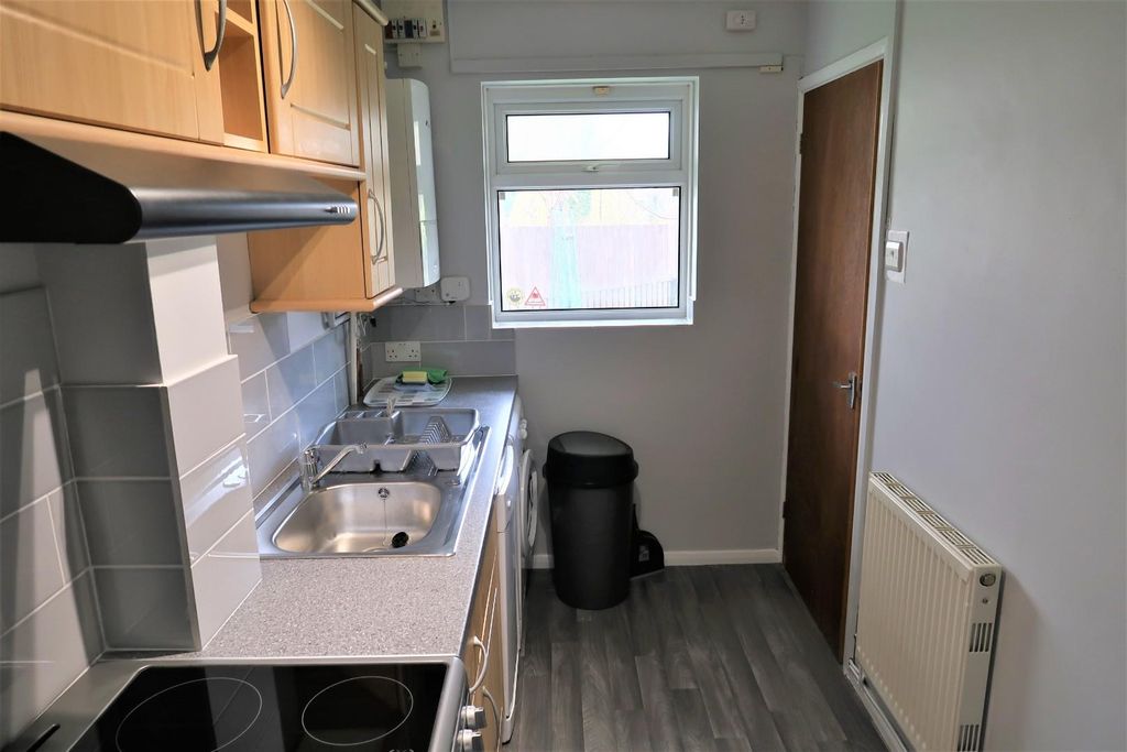 Property photo 3 of 14 3.Jpg