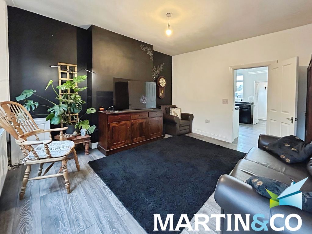 Property photo 2 of 12 F166Ff4E-Img-20251020-Wa0014