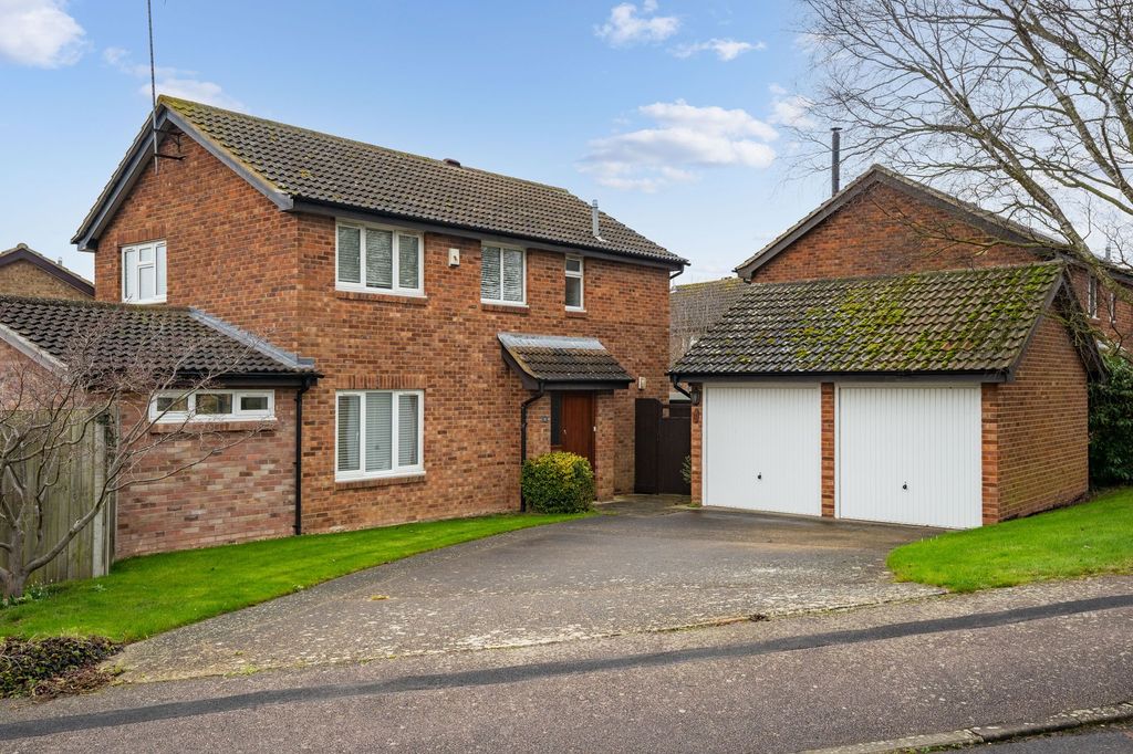Property photo 1 of 24