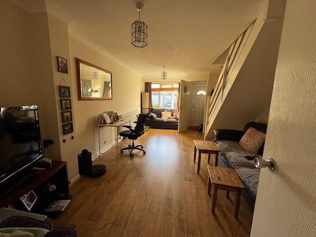 Property photo 3 of 16 Lounge.Jpg