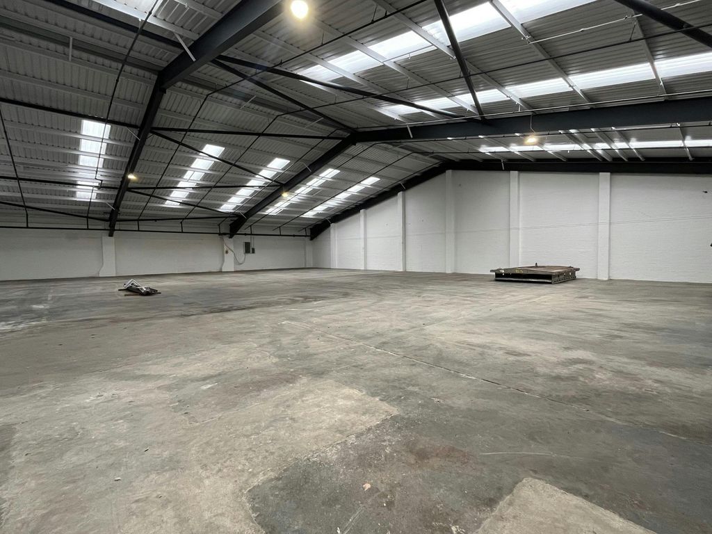 Property photo 1 of 8 5.Jpg