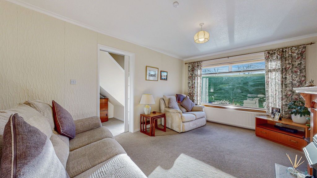 Property photo 3 of 31