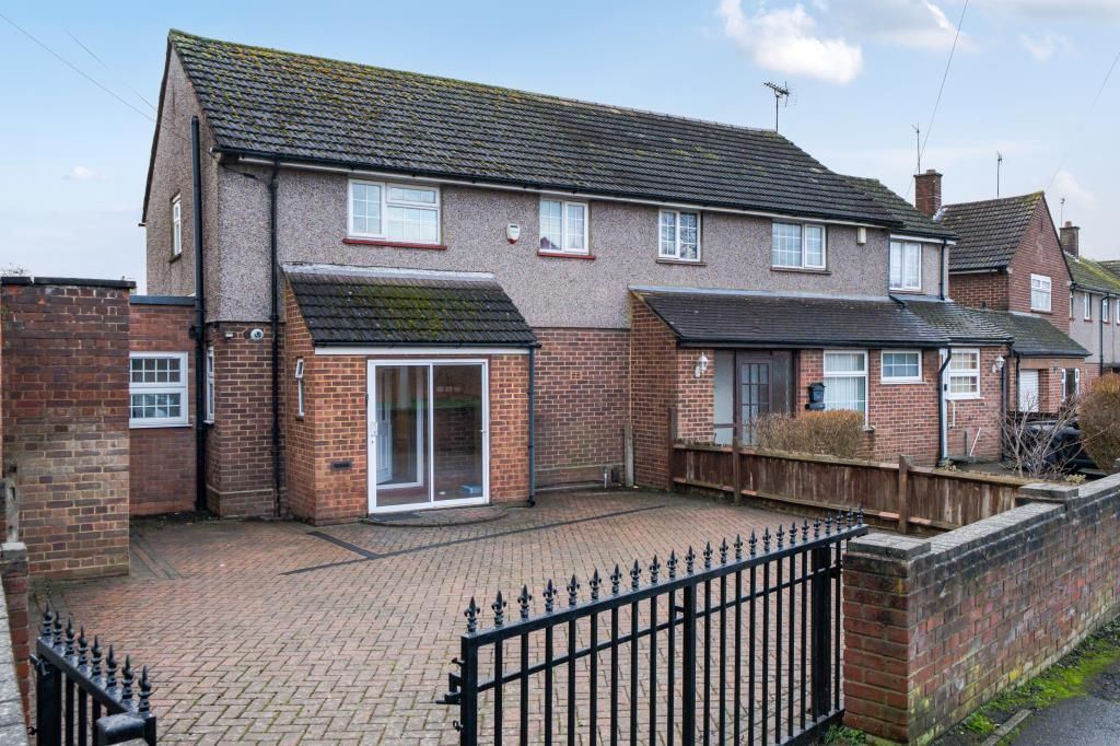 Property photo 1 of 22 External View