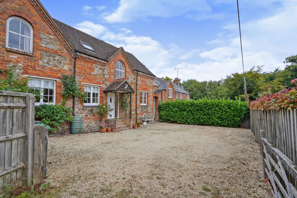 Property photo 1 of 22