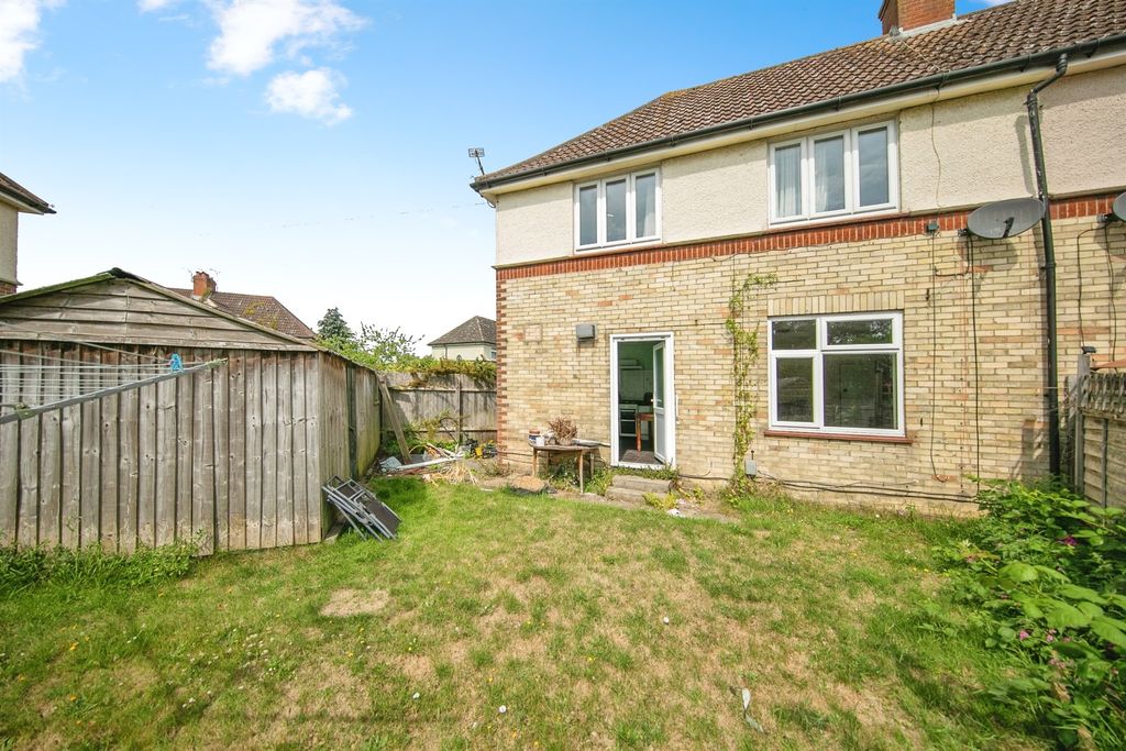 Property photo 2 of 5