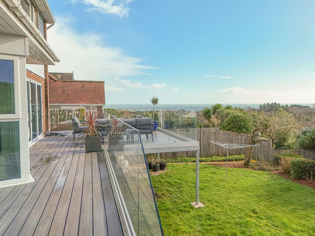 Property photo 2 of 24