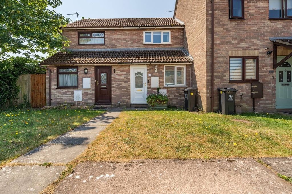 Property photo 1 of 8