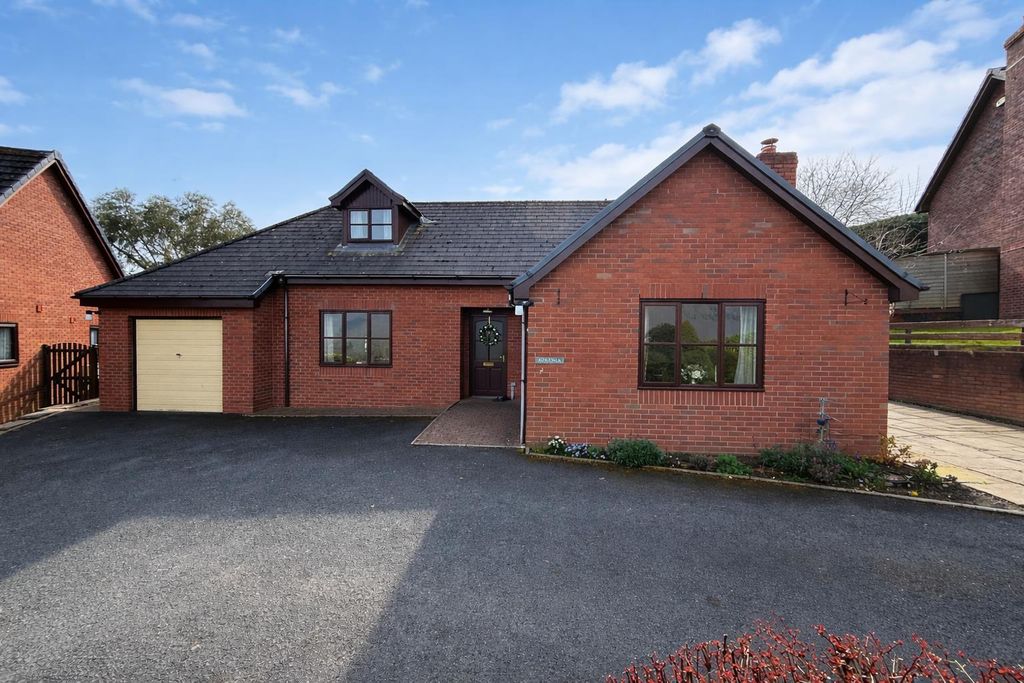 Property photo 1 of 18 New Front Photo.Png