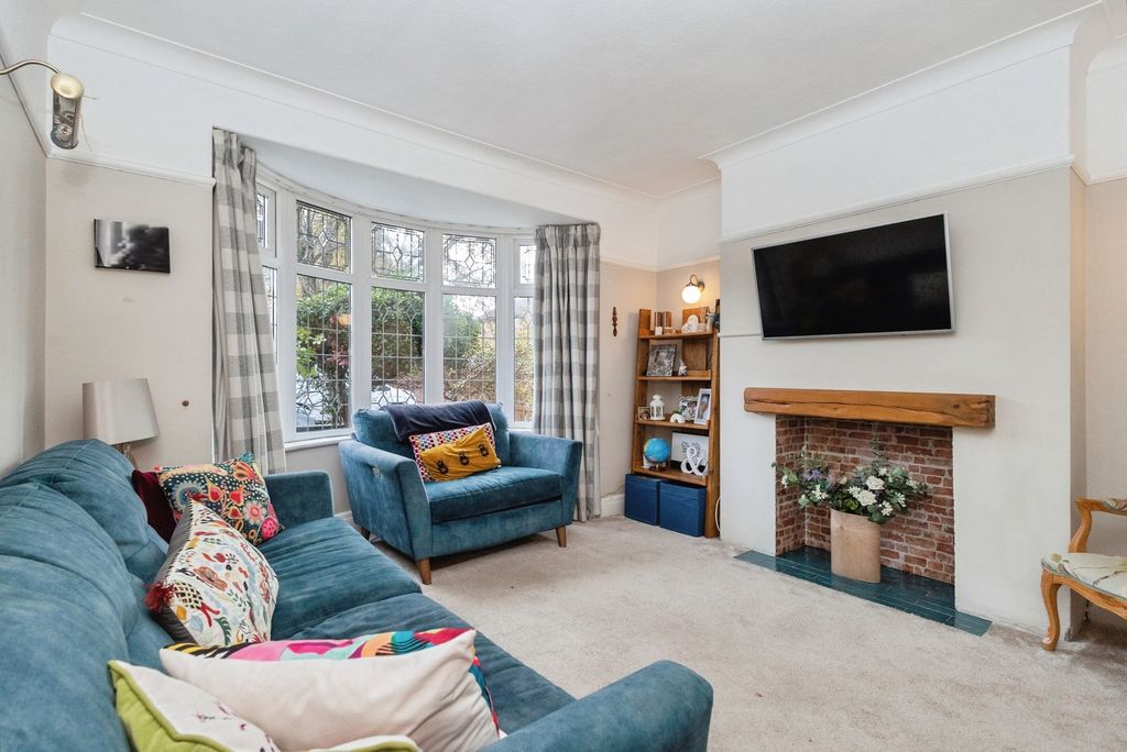 Property photo 2 of 22 Pbox-Img.Jpg