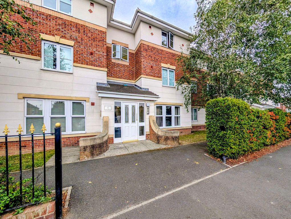 Property photo 1 of 8