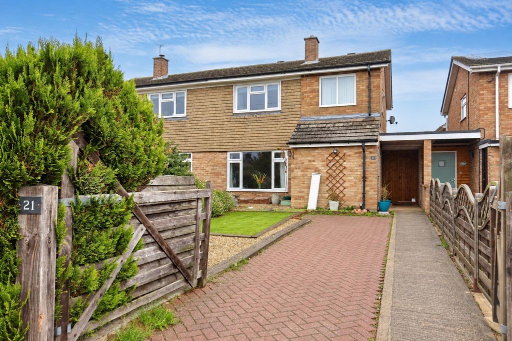 Property photo 1 of 18 2F599Ab1-8De0-4Bce-82CC-66000780F24F
