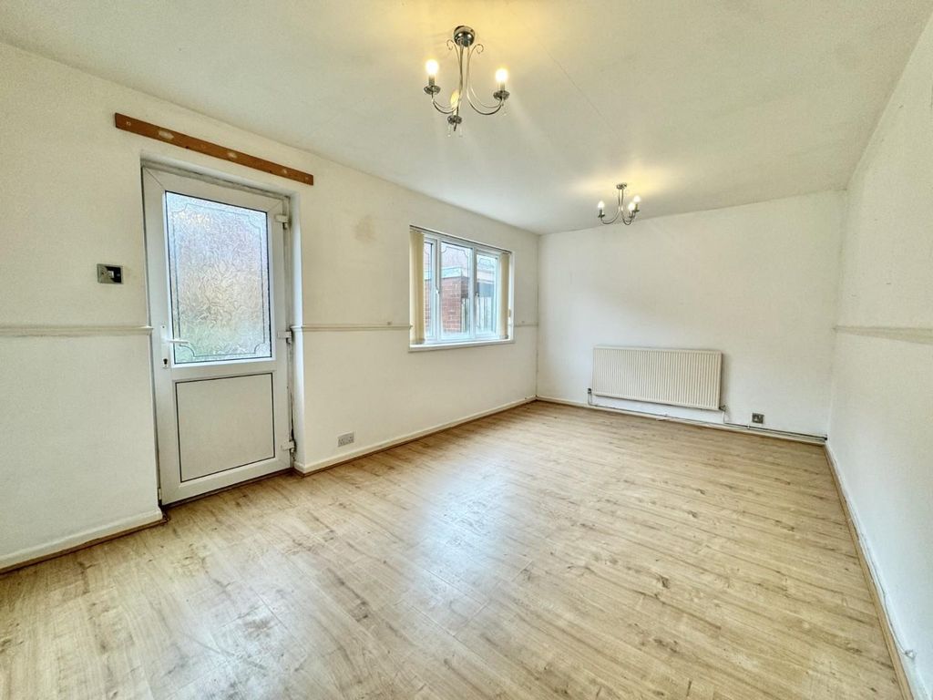 Property photo 2 of 9 2.Jpg