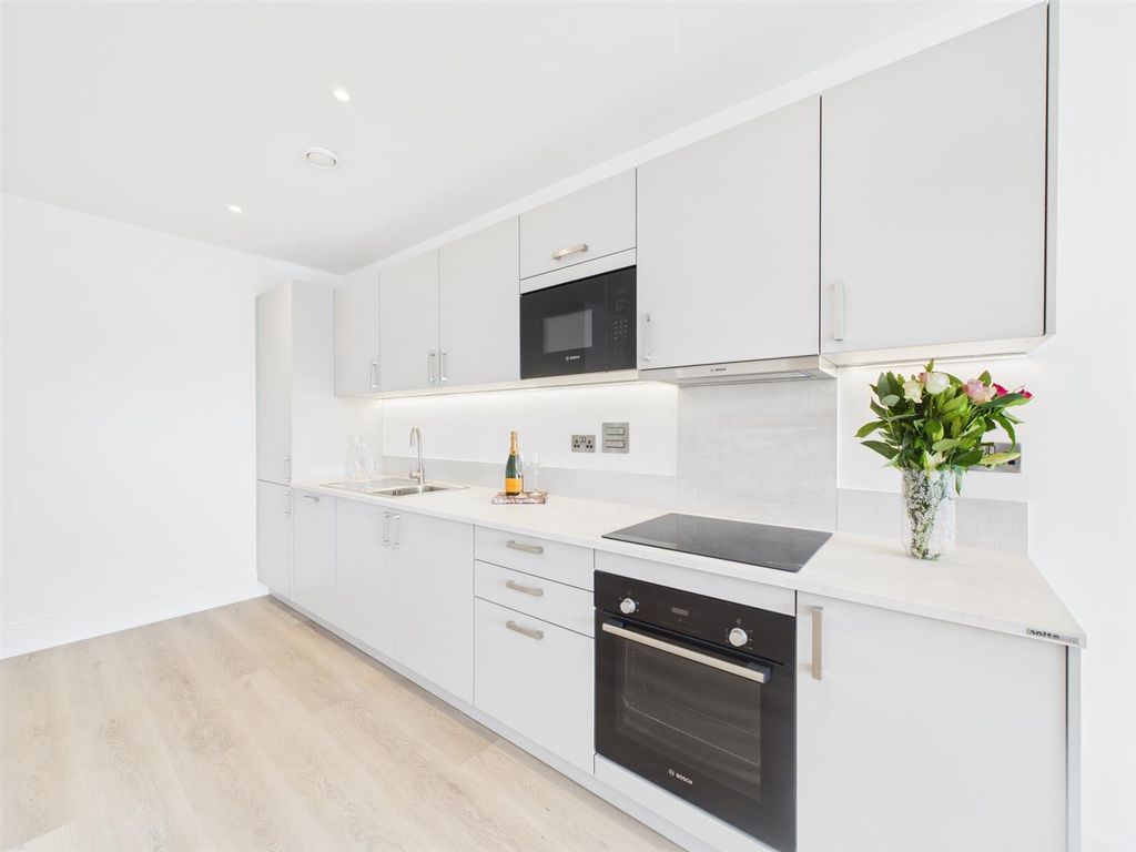 Additional image 8 of 1 bed flat for saleOld Coleham Court, Shrewsbury SY3