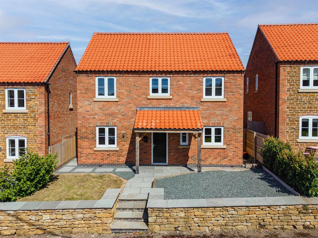 Property photo 1 of 26 4 Belvoir Lane-2.Jpg