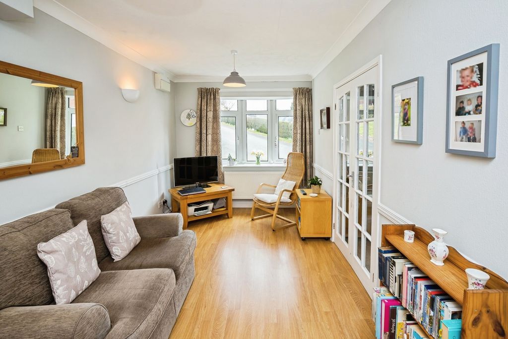 Additional image 4 of 4 bed detached house for saleArdmillan Court, Oswestry, Shropshire SY11