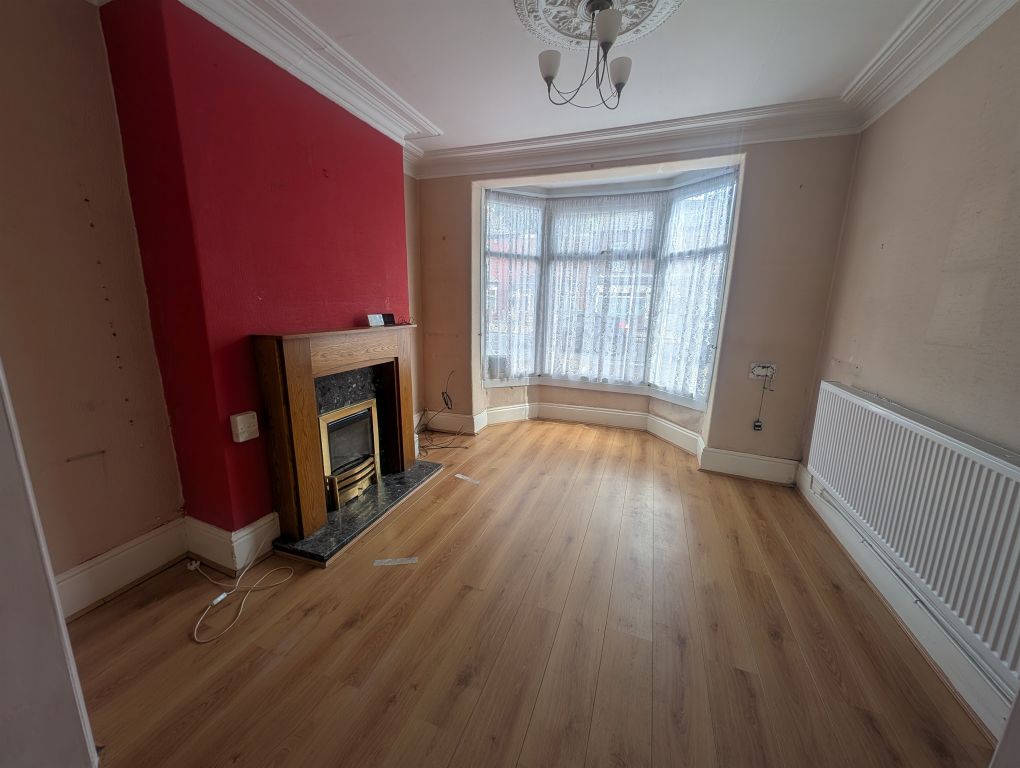 Property photo 2 of 14
