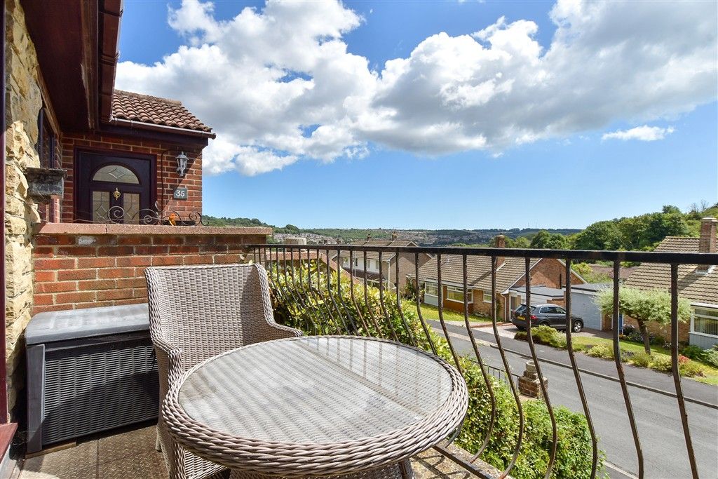 Property photo 2 of 9 Balcony