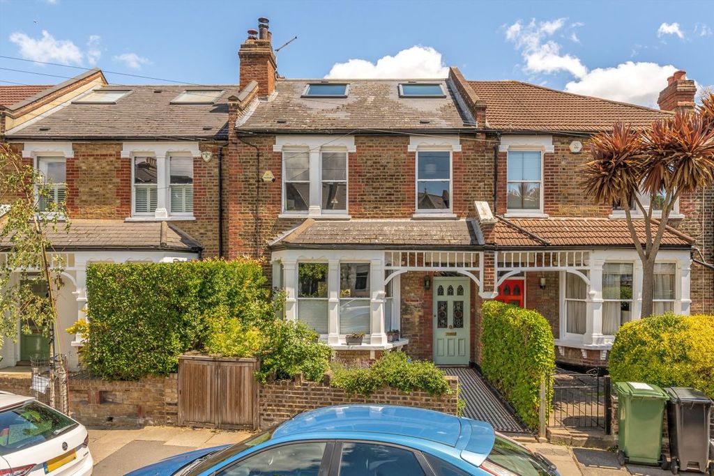 Property photo 1 of 13