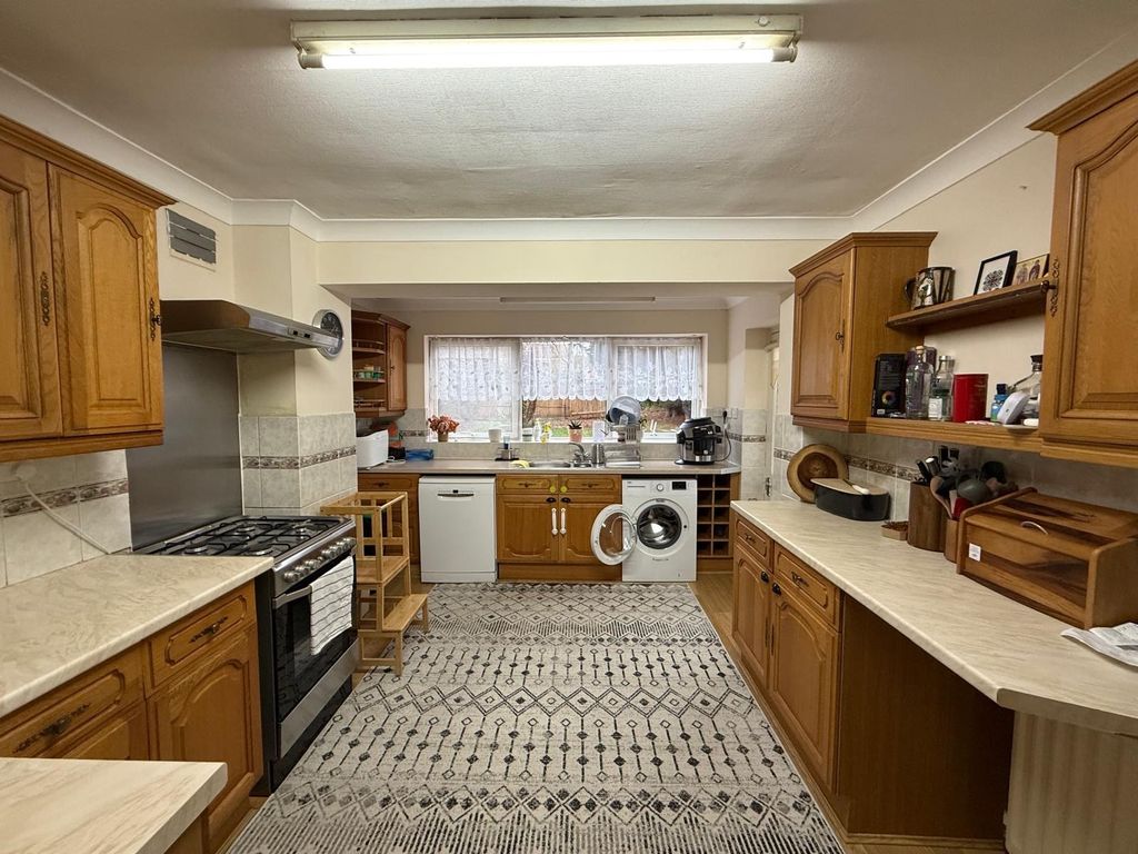 Property photo 2 of 13 View