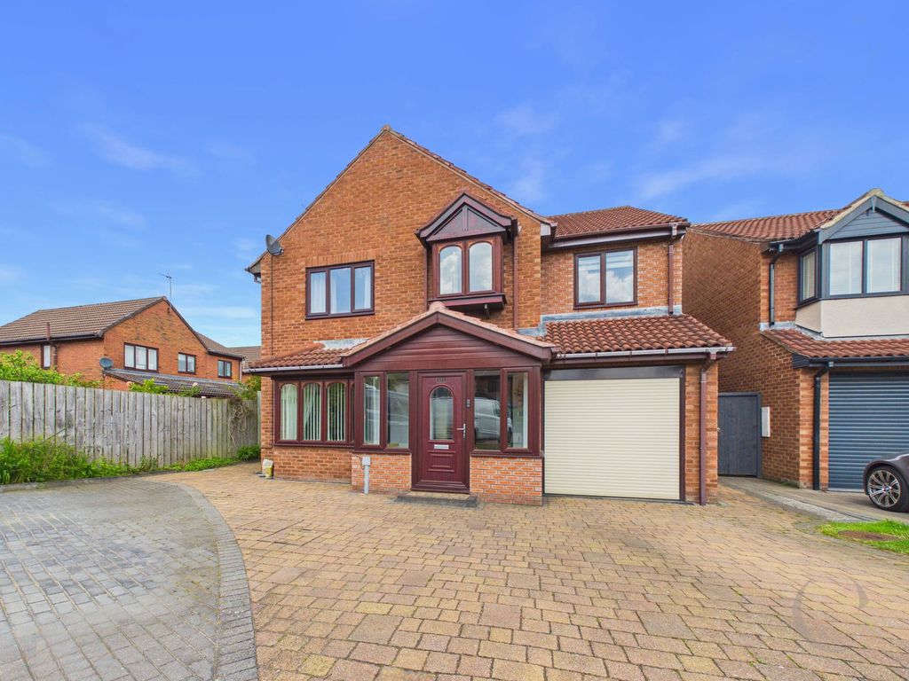 Property photo 1 of 32