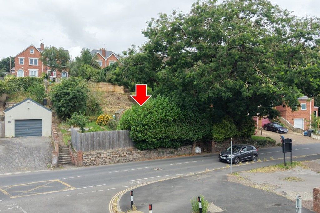 Property photo 2 of 6 Main Road Access To The Plot