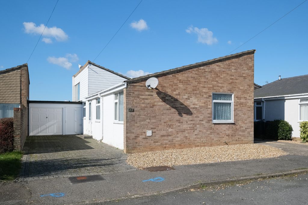Property photo 1 of 9