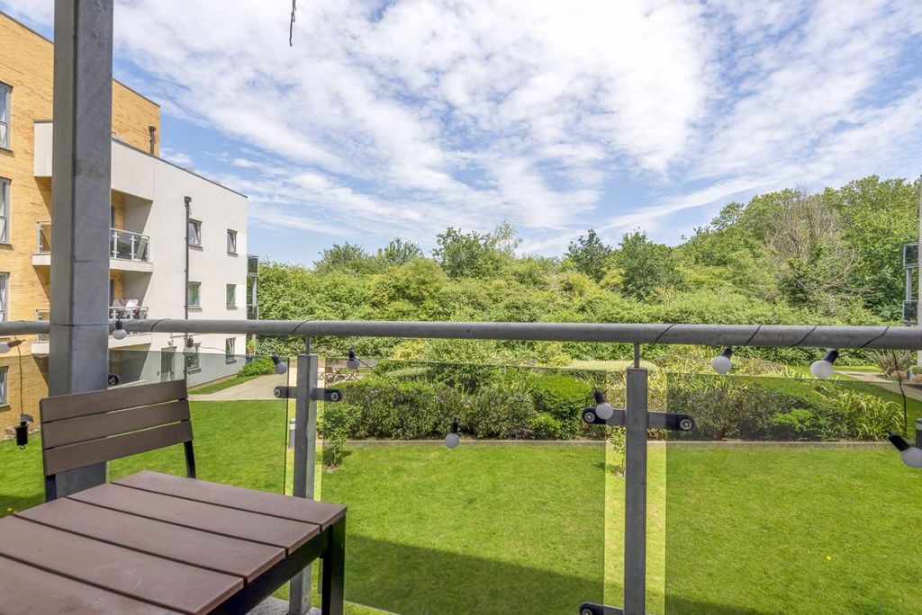 Property photo 3 of 6