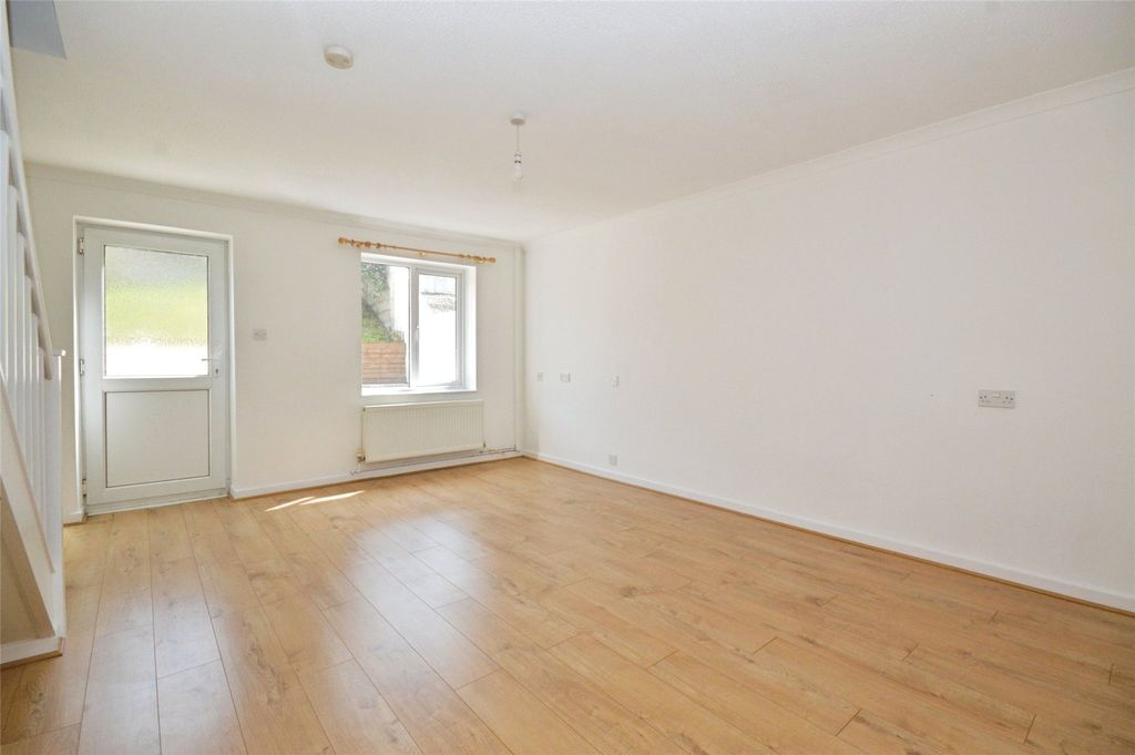 Property photo 3 of 10 Picture No. 15