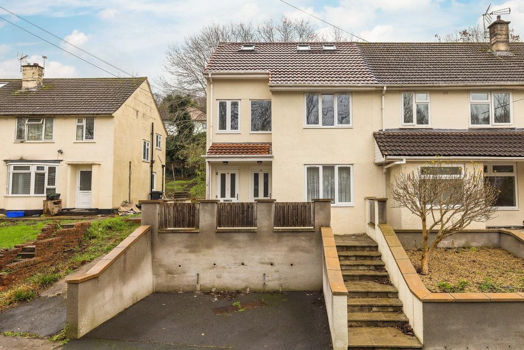 Property photo 2 of 21 Char4960.Jpg