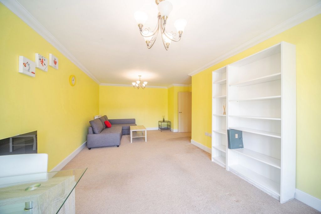 Property photo 3 of 17 Pbox-Img.Jpg