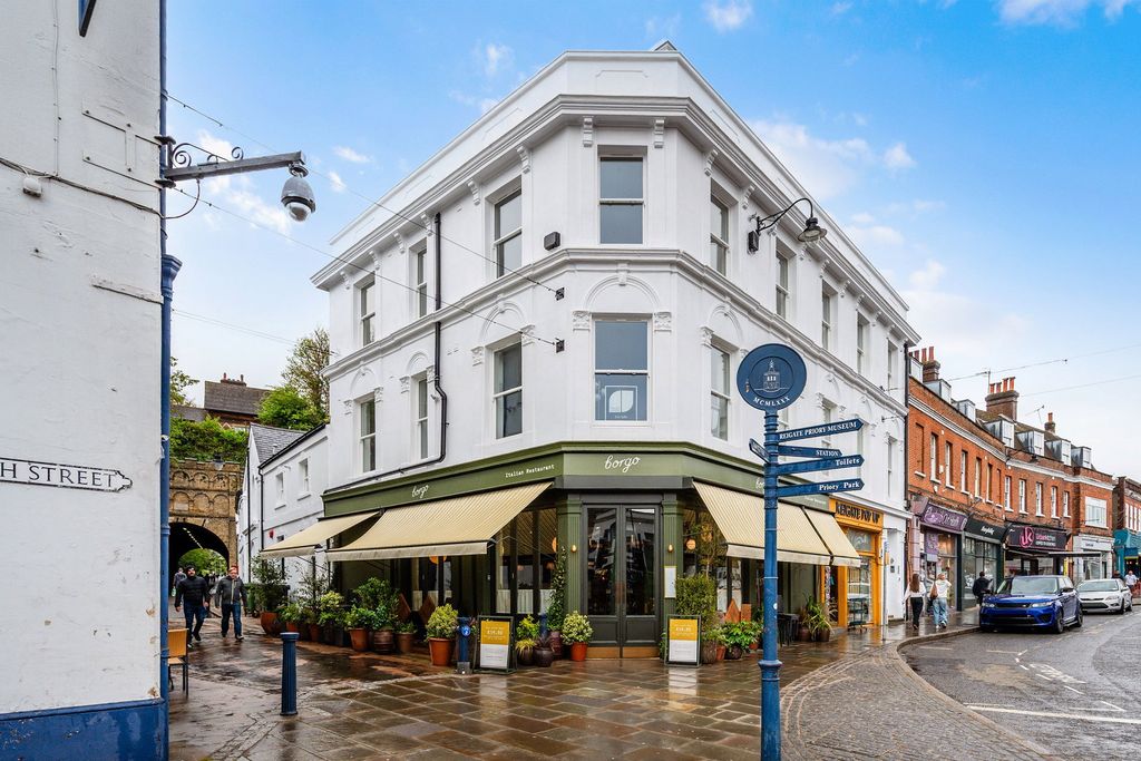 Property photo 1 of 13