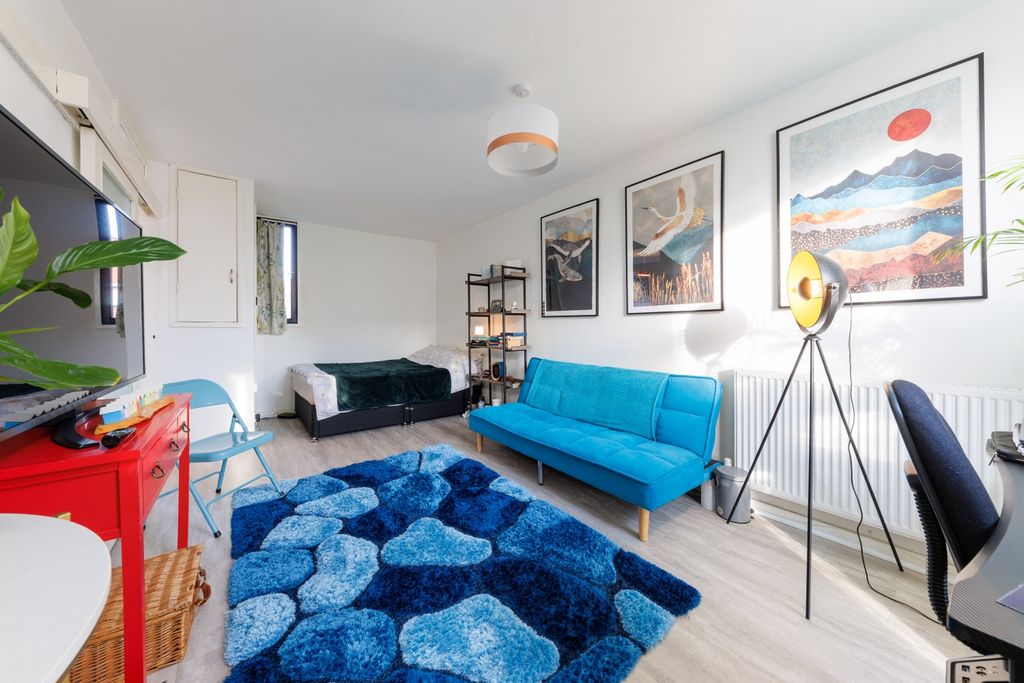 Property photo 1 of 7 Reception Room - 1