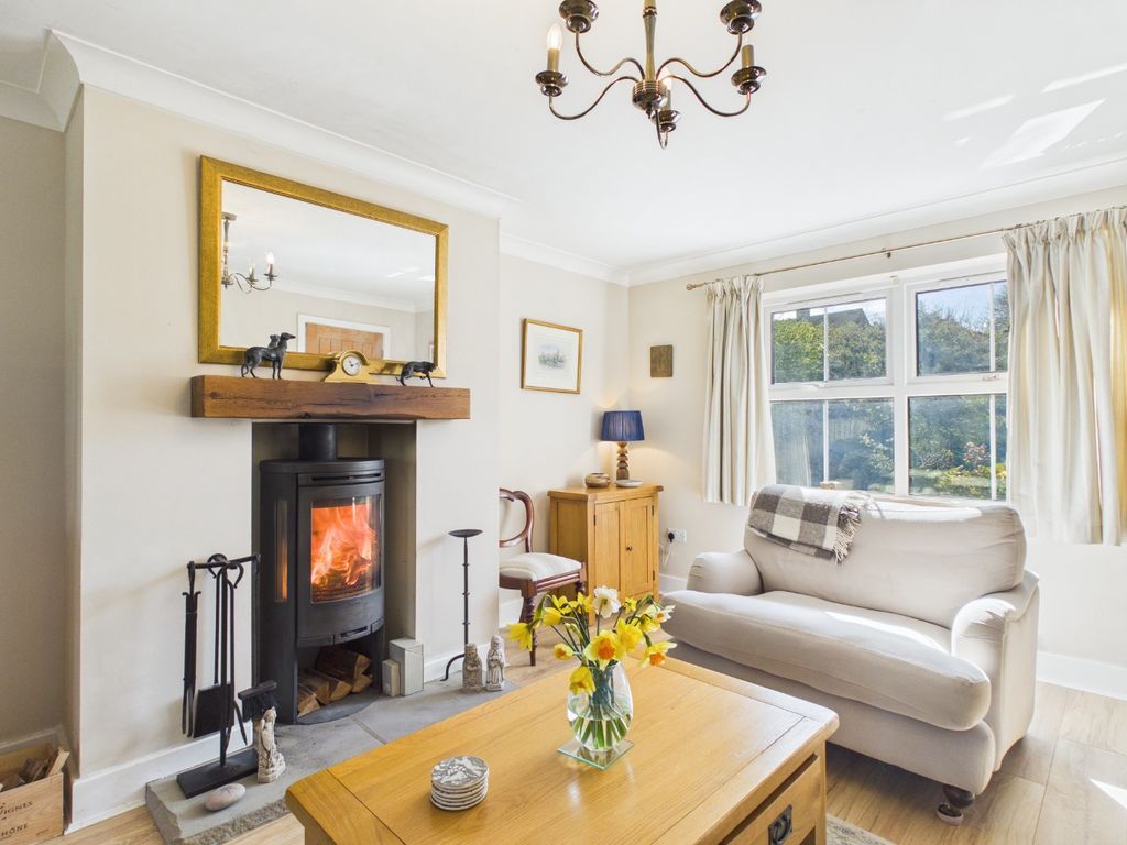 Property photo 2 of 31 5015707