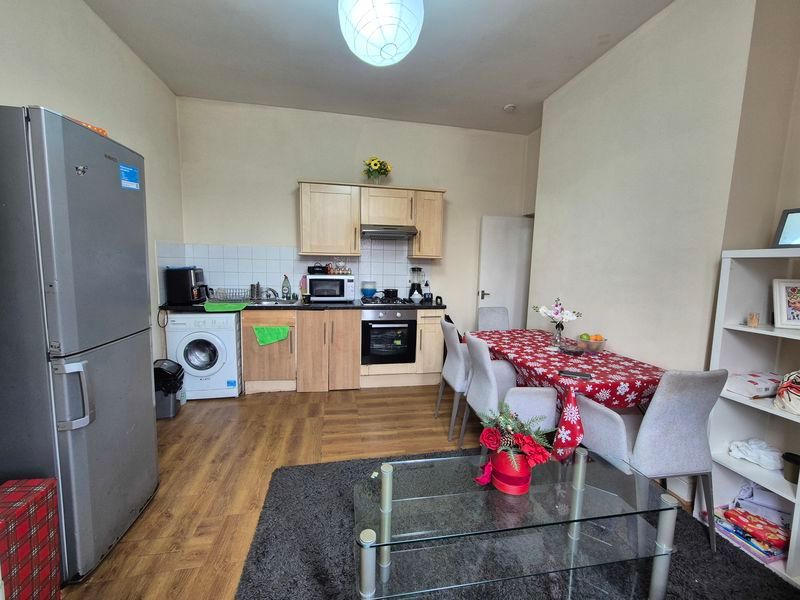 Property photo 2 of 10 Photo 2