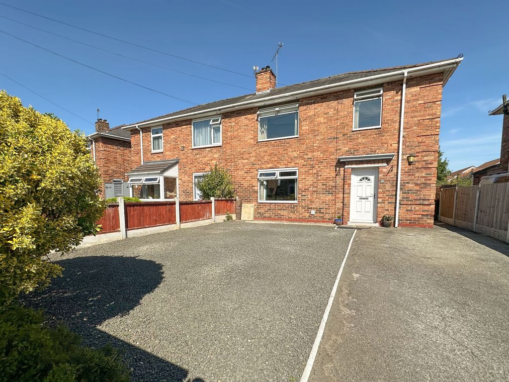Property photo 1 of 26